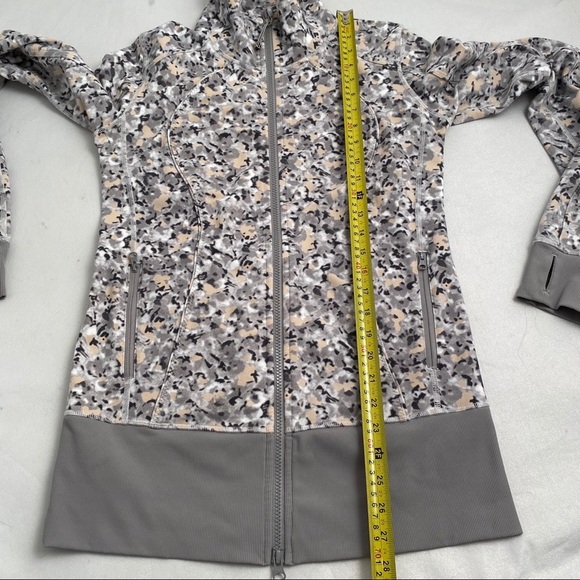 Lululemon Fleur Silver Spoon Asana multicolor gray tan jacket - Picture 8 of 8